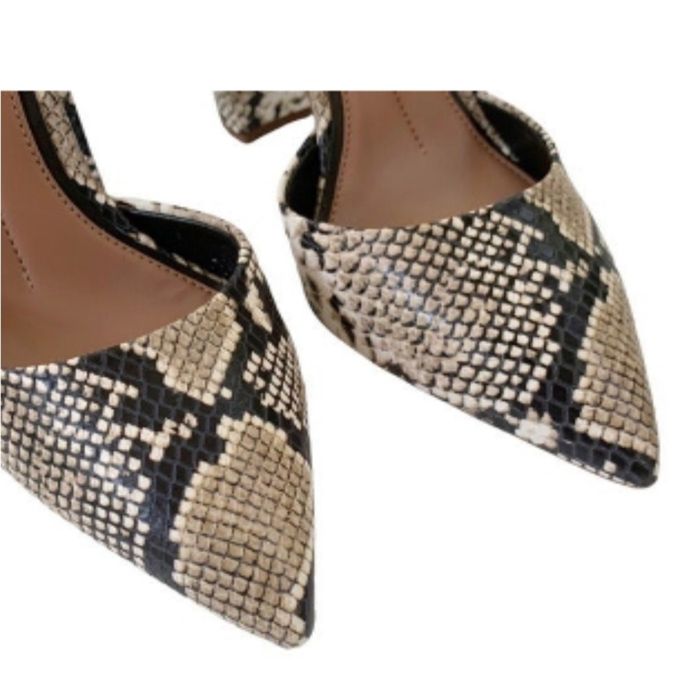 Gianni bini Bronlynn ankle strap heels